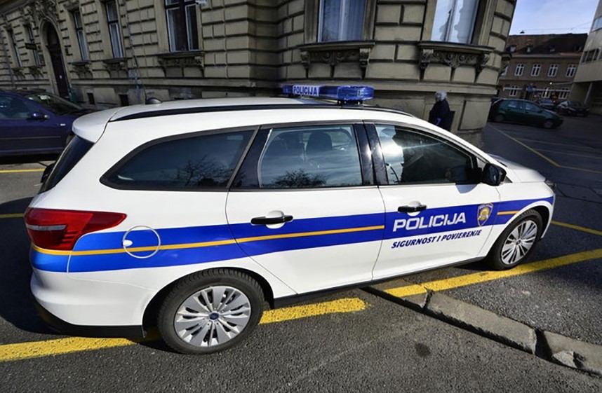Pijan vrijeđao građane i kršio zabranu boravka u Slavonskom Brodu