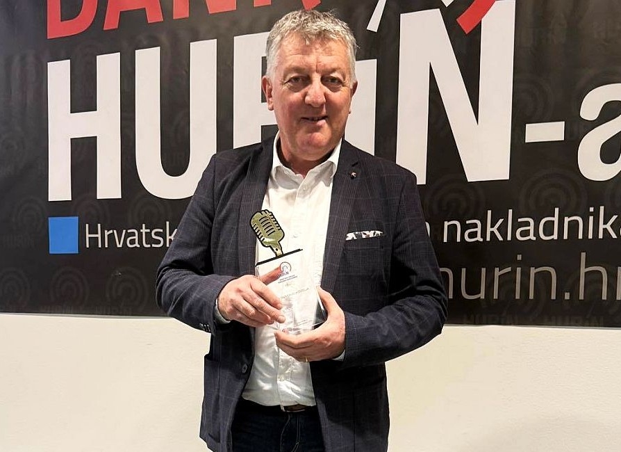 SLAVONSKI GLAS KOJI SE NE ZABORAVLJA: Mario Jurković najbolji radijski voditelj u državi!