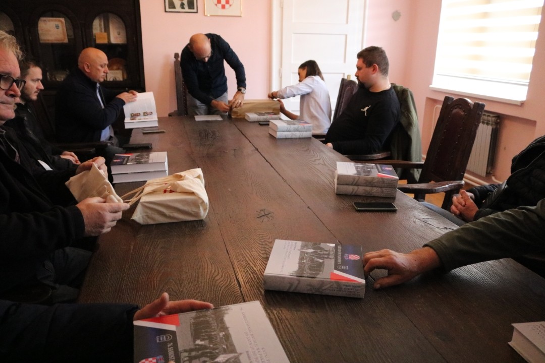 Velik interes za knjigu o pakračkim braniteljima