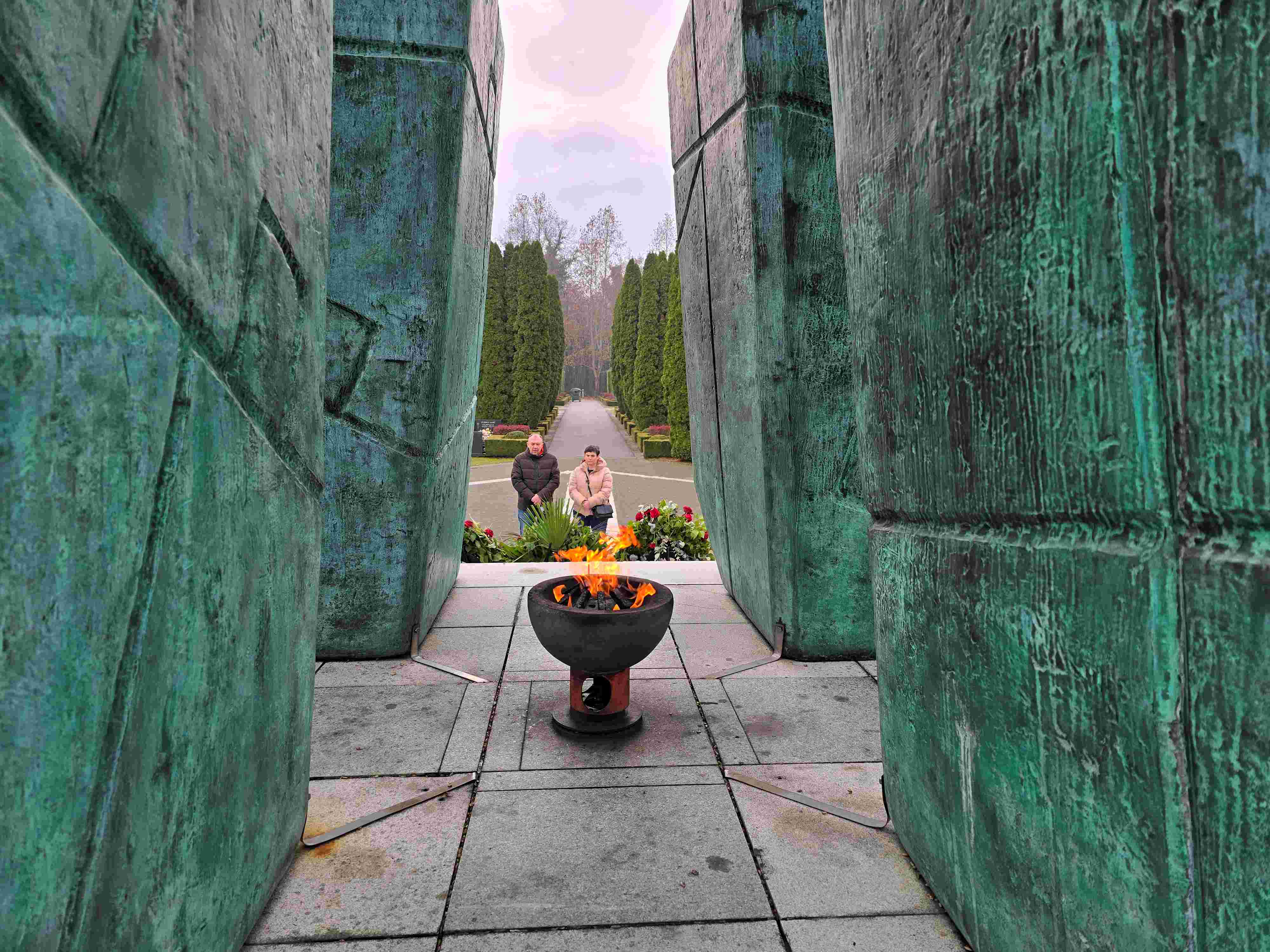 Novinari Slavonije.in u tihom hodu kroz polje 938 križeva