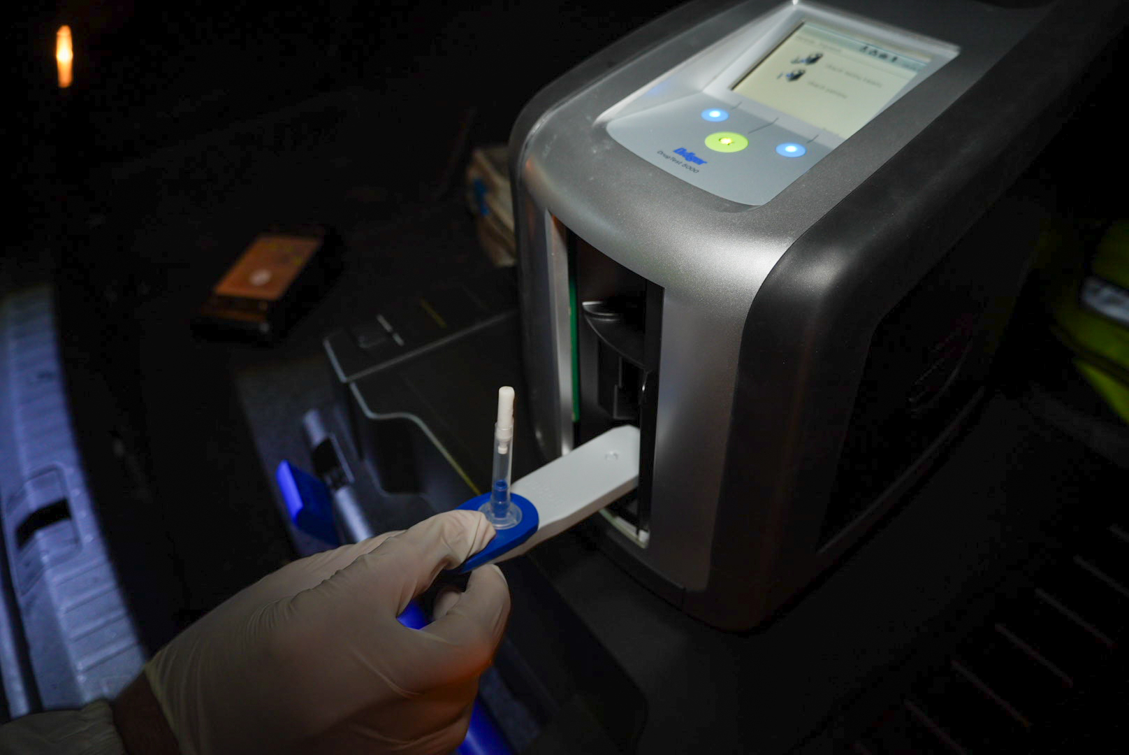 Paket prekršaja u Vrbovi: 145 km/h, poništena vozačka i sumnjive tablete