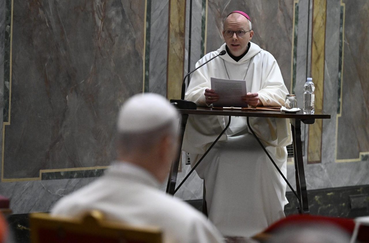 Tisuću će pasti: Padovi, korupcija i istina o duhovnoj krizi