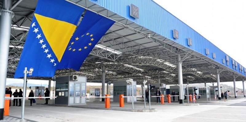 AKO VOZITE U BOSNU USKORO PRIPAZITE: Oduzimanje vozila, visoke novčane kazne i zabrana vožnje