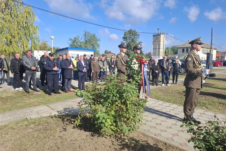 Tri desetljeća boli: za zločin u Mikluševcima još nitko nije odgovarao