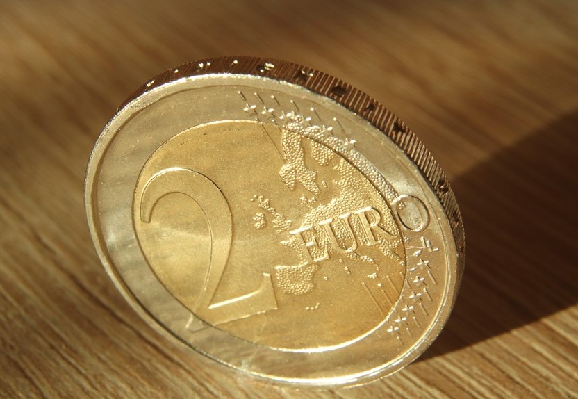 Hrvatska narodna banka izdaje prigodnu kovanicu od 2 eura povodom 1100. obljetnice Hrvatskoga Kraljevstva