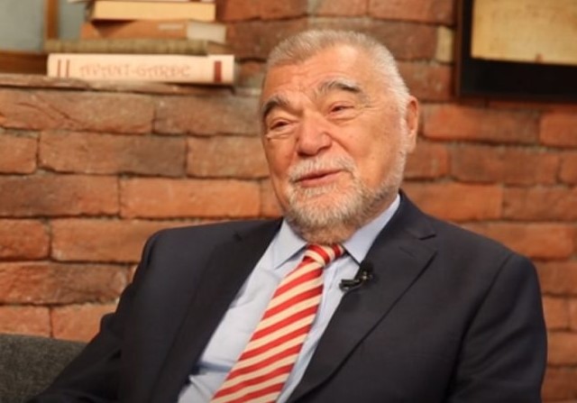 Vrhovni sud: Bulj nije povrijedio Mesićeva prava