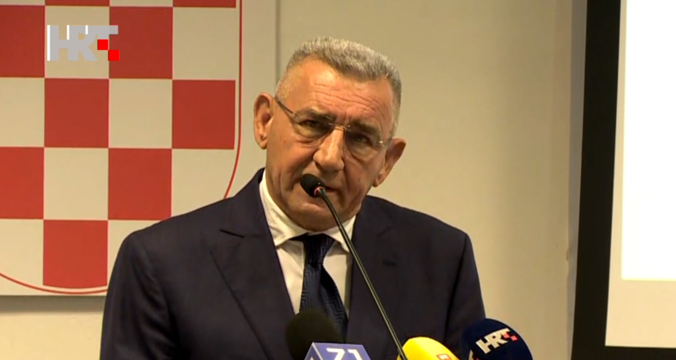 Generalski zbor i Hrvatska odali počast generalu Anti Rosi