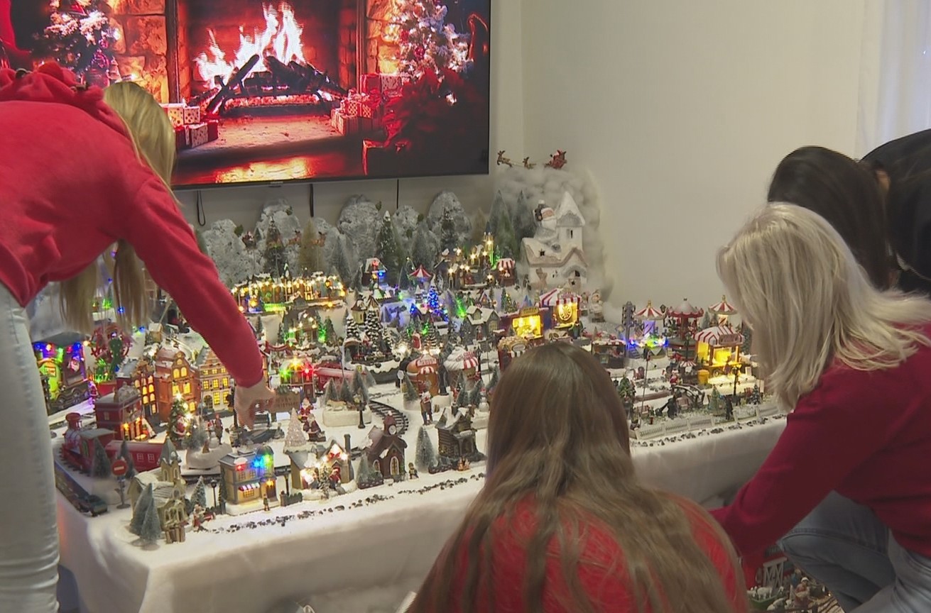 Božić koji nikada ne odlazi: vinkovačka kuća u kojoj živi zajedništvo